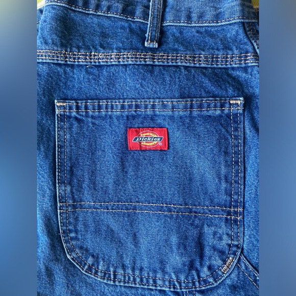 Jeans - Picture 1 of 5